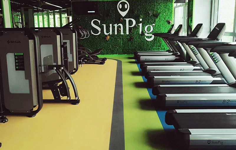 米兰智能健身器材